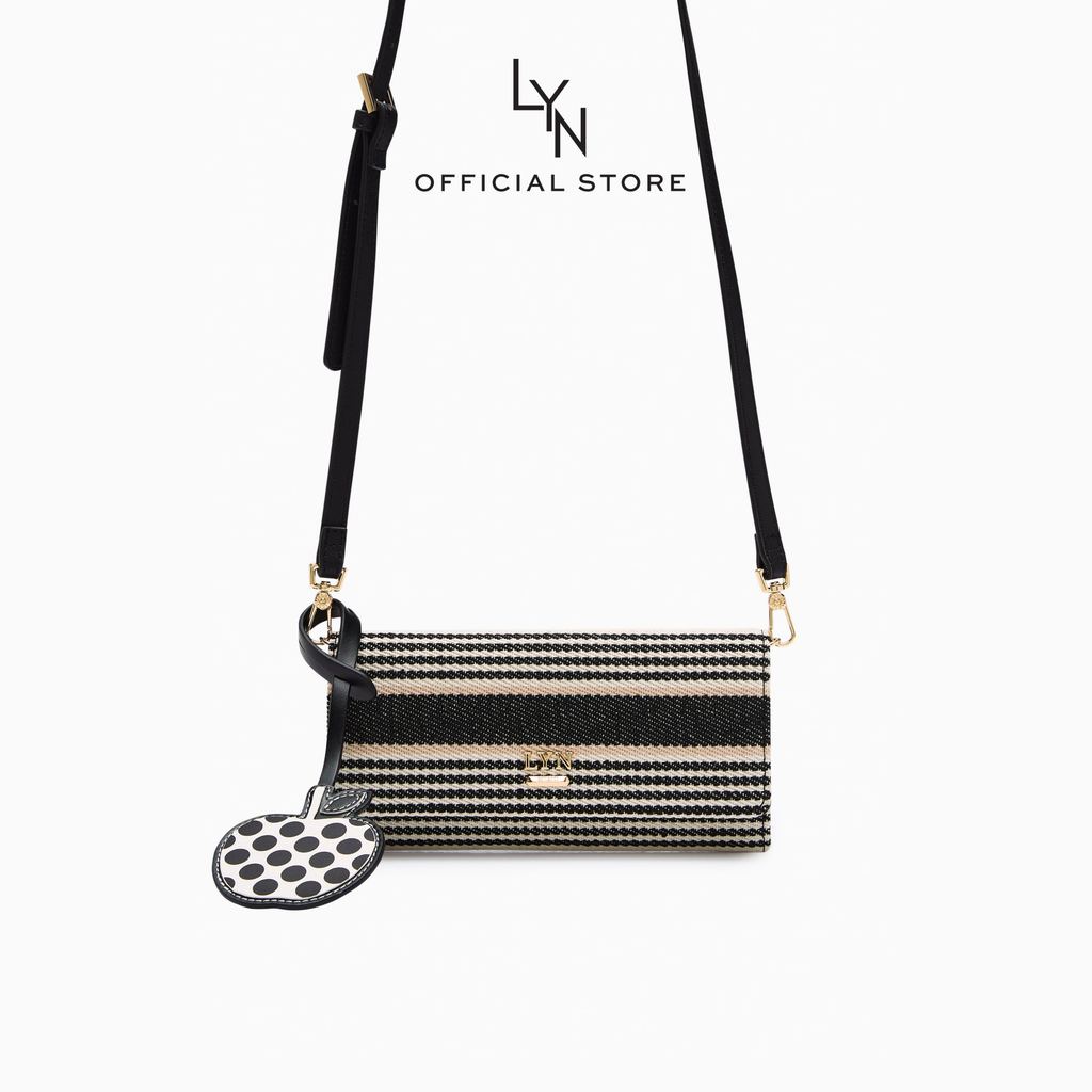 LYN - Jazzy Wallet On Chain กระเป๋าสตางค์สะพายข้าง (L26SWWA017)