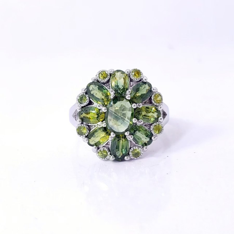 แหวนเงินเขียวส่อง [JS Jewelry]