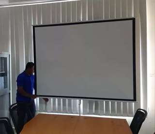 reviewจอโปรเจคเตอร์ จอพับโปรเจคเตอร์ จอรับภาพ แบบตั้งพื้น 100 projector screen จอโปรเจคเตอร์ แบบติดผนั จอฉายโปรเจคเตอร์ comment 0