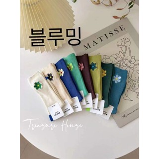 T TH พร้อมส่ง~ ถุงเท้าผ้าฝ้าย ปักลายโลโก้ดอกไม้ ขนาดเล็ก สไตล์เกาหลี สําหรับผู้หญิง