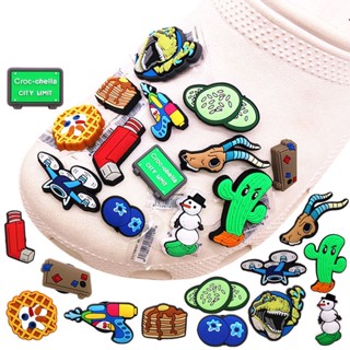 Crocs jibbitz เข็มกลัด PVC รูปโดรน สําหรับตกแต่งรองเท้า FZL100