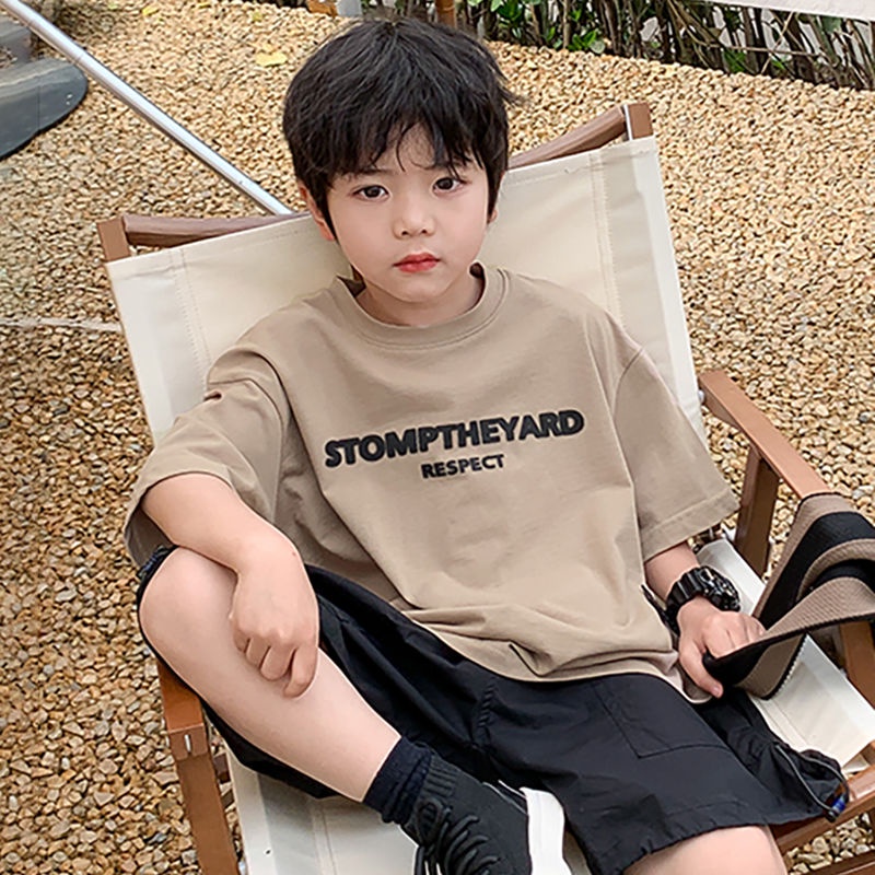 [W.M KIDS & BABY] สต็อกและการจัดส่งสินค้าฟรีเทรนด์ชายเสื้อยืดแขนสั้นผ้าฝ้ายพิมพ์เสื้อ 2023 ใหม่เด็กเกาหลีรุ่นหล่อเด็กครึ่งแขนด้านบน