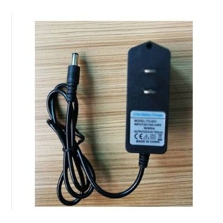 Spike ที่ชาร์จเครื่องดูดฝุ่นไร้สาย 7.4v 12v สําหรับรถยนต์