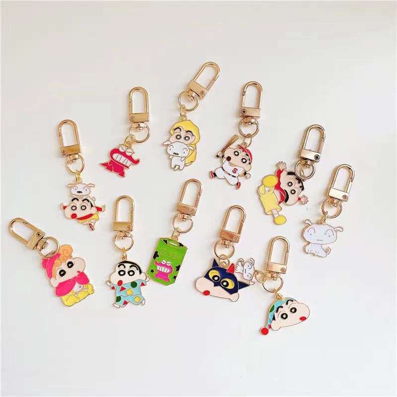 ขายส่งพวงกุญแจโลหะ crayon shinchan ชินจัง ของปัจฉิมราคาถูกน่ารัก 9 บาท ของแถมลูกค้า