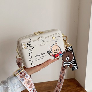 [พร้อมส่ง] กระเป๋าสะพายไหล่ พิมพ์ลายการ์ตูนหมีพูห์น่ารัก แฟชั่นยอดนิยม สไตล์เกาหลี สําหรับผู้หญิง 2023