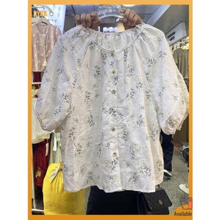 เสื้อยืดลายดอก เสื้อคนอ้วนผู้หญิงไซส์ใหญ่ 2023เสื้อเชิ้ตลายดอกไม้แขนสั้นแบบลำลองลดอายุคอกลมสไตล์เกาหลีแบบใหม่ฤดูร้อน205Y สำหรับผู้หญิง