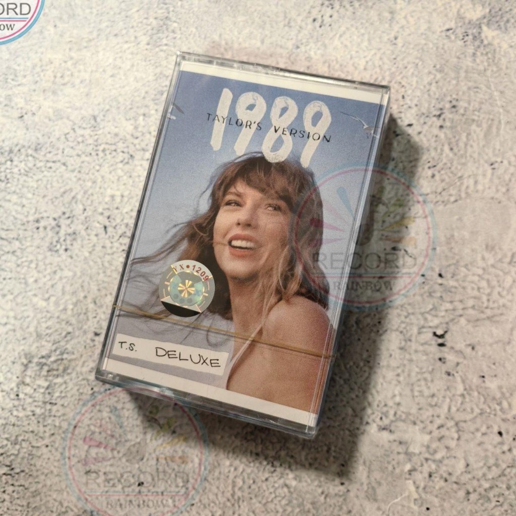 Original Taylor Swift 1989 Cassette Tape Cassette Tape + Lyric Book Collector's Edition