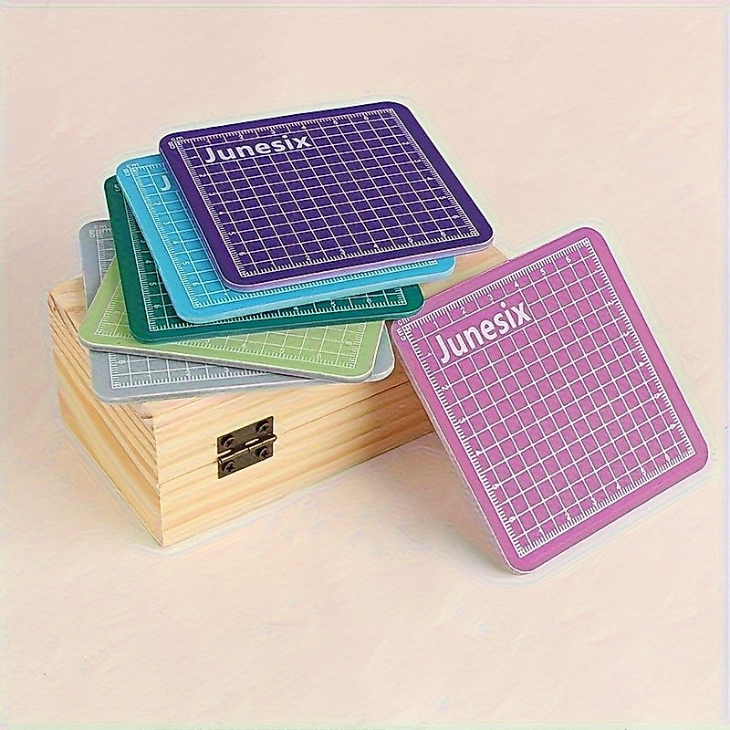 สีสุ่มมินิตัดแผ่น [8x8 ซม./3.75x3.15in] ขนาดเล็กสมุดภาพตัดเสื่อสําหรับวารสารทําด้วยมืองานฝีมือ DIY,8X8 ซม.มินิแผ่นตัดลายฉลุ