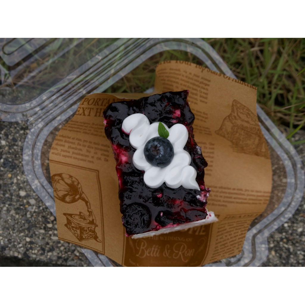 Blueberry Sponge Cake