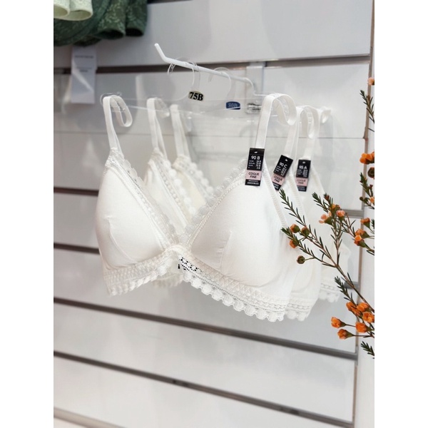 เสื้อชั้นในไร้โครง ETAM