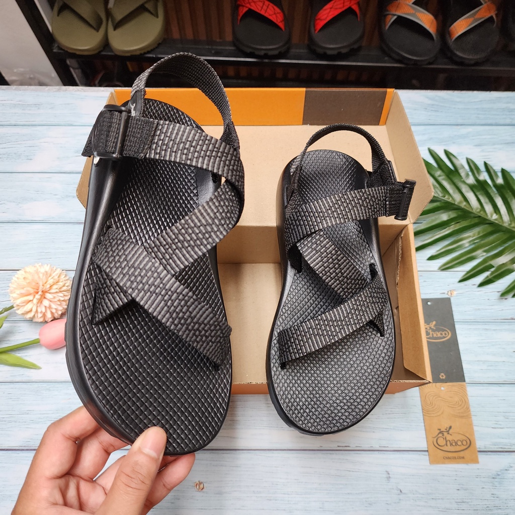 รองเท้าแตะ Chaco คุณภาพสูงสําหรับผู้ชายและผู้หญิง รองเท้าแตะ Chaco แฟชั่นแท้ รหัส สีดํา สีเทา TG-06