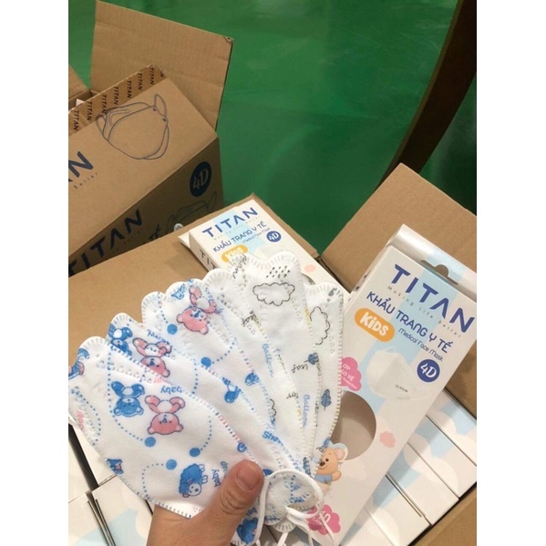 Kids UNI, PT หน้ากากทางการแพทย์สําหรับเด็กอายุตั้งแต่ 1 ถึง 5 ปี 5D Mask, kf94 10 ชิ้น