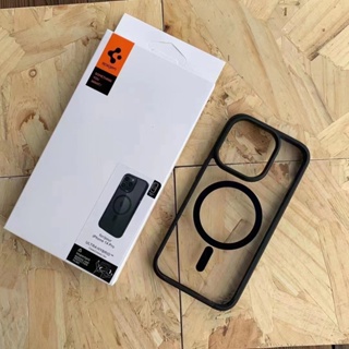 Spigen 2 in 1 เคสโทรศัพท์มือถือแบบใส ไฮบริด แม่เหล็ก กันกระแทก สําหรับ iphone 14 pro max 13 pro max 12 pro max