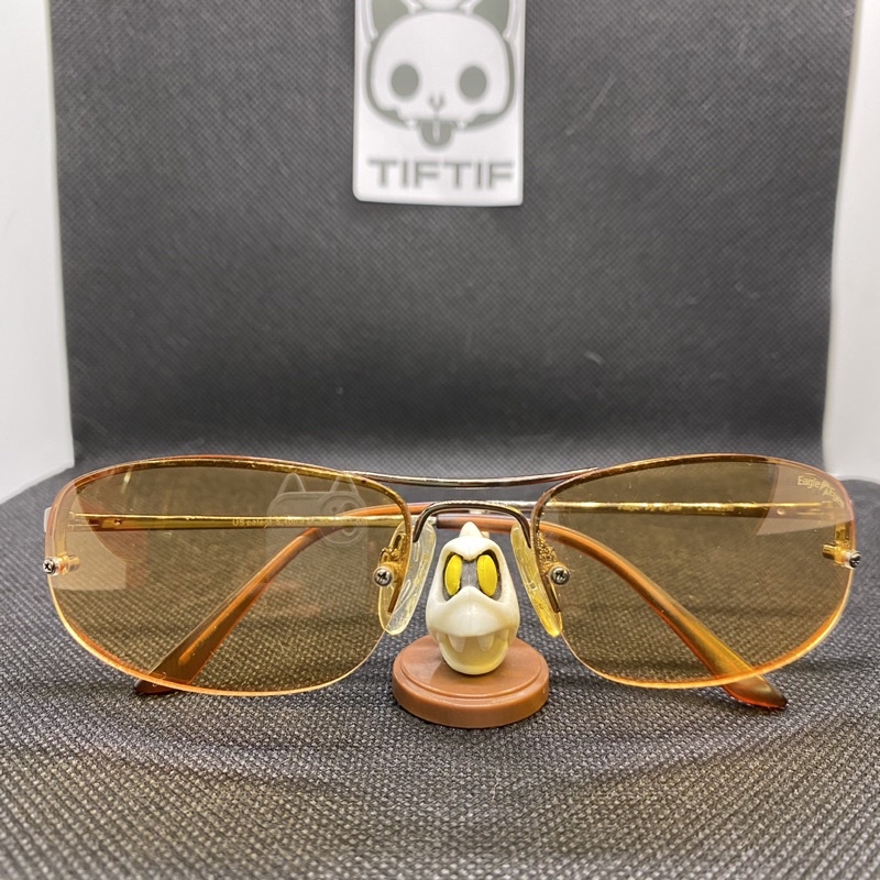 แว่นกันแดด Eagle Eyes