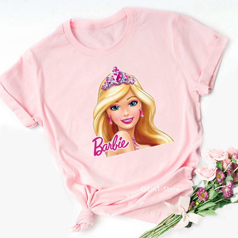 เสื้อยืด ขนาดใหญ่ พิมพ์ลายบาร์บี้ สีชมพู แฟชั่นฤดูร้อน สไตล์เจ้าหญิง สําหรับผู้หญิง
