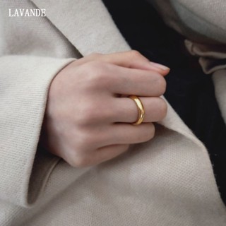 [ลาวานเด] แหวนเหล็กไทเทเนียมที่เรียบง่ายทอง18เคกันน้ําแหวนทอ…