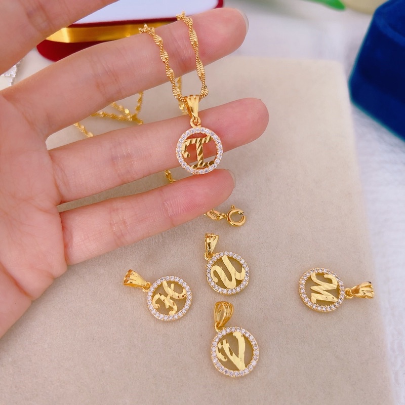 สร้อยก๋วยเตี๋ยวบิดพร้อมจี้ตัวอักษรตามชื่อของขวัญมีความหมาย แมค311