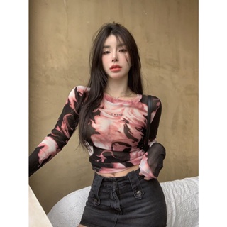 QiQi🌏Irregular T-Shirt Women s Design Sense Short Section Hot Girl Print SLIM FIT Slim Long Sleeve Top. เสื้อเชิ้ตผู้หญ