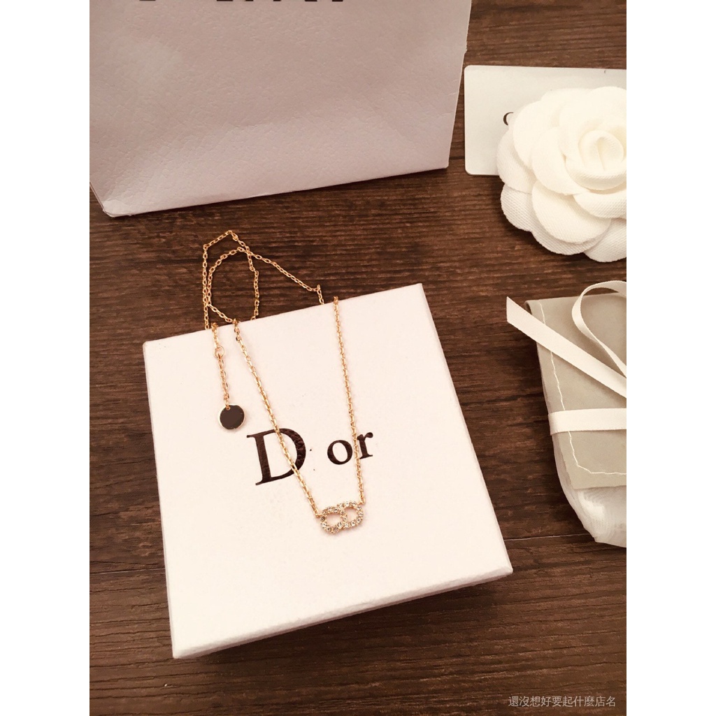 〖〖〗 [Light Luxury Premium] ♡ Dijia สร้อยคอ Niche Design Ds CD Letter Rhinestone Clavicle Chain Influ