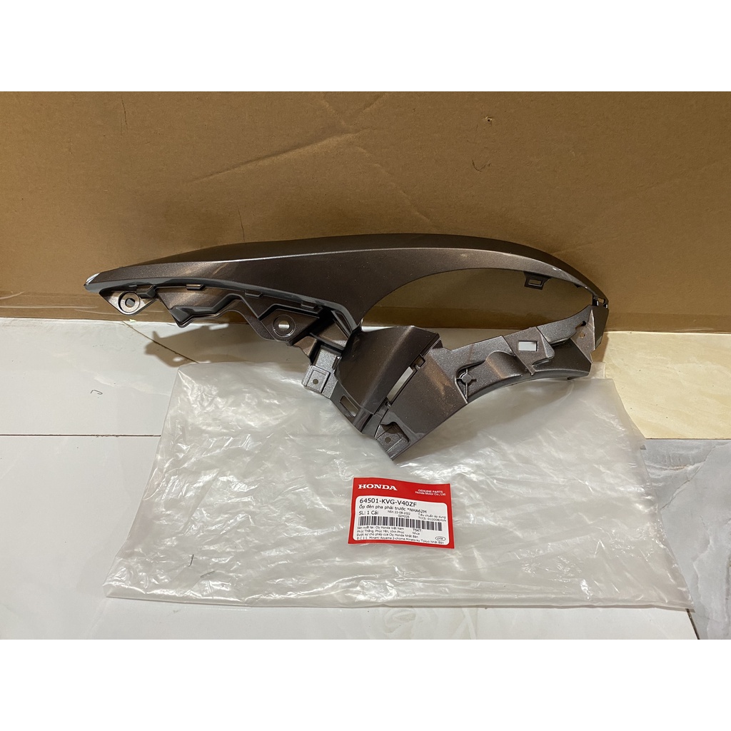 Air Blade 110 (Fat) 2011 ครอบไฟหน้าขวาแท้ Honda Grey (64501-KVG-V40ZF)