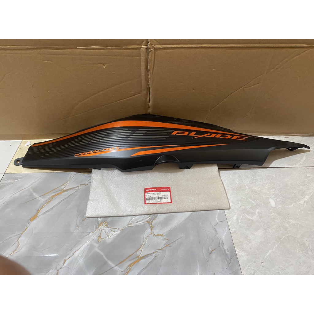 ชุดกระโปรงด้านซ้าย BLADE No. (2015) สีส้ม *YR322C* แท้ Honda (64650-K57-V80ZB)