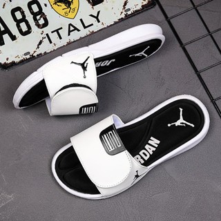 Jordan one-word รองเท้าแตะลําลอง กันลื่น สําหรับผู้ชาย เหมาะกับการเล่นกีฬา