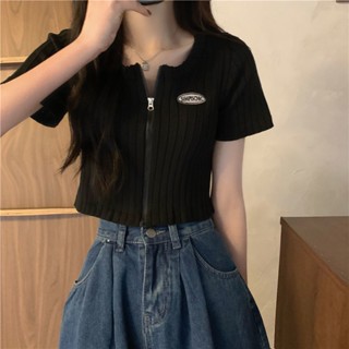 พร้อมส่ง เสื้อยืดครอปท็อป แขนสั้น ผ้าถัก มีซิป ทรงสลิมฟิต เอวสูง สไตล์เกาหลี สําหรับผู้หญิง NZ-TX-561