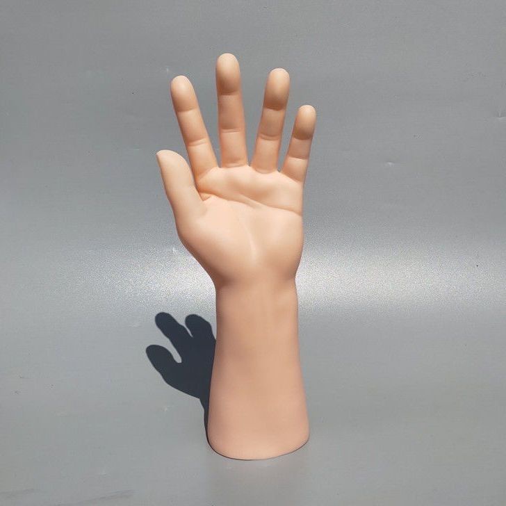 Gl จําลองมือผู้ชายพลาสติกถุงมือป้องกันแรงงานคู่รุ่นชายปลอมมือ Props 10.23 Mla