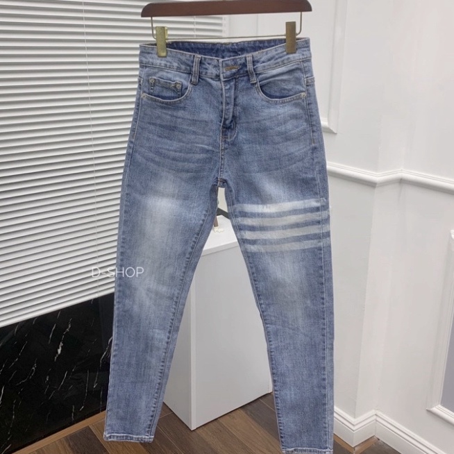 Thome BROWNE กางเกงยีนส์ผู้ชาย 4 แถบสีขาว กางเกงยีนส์สีพื้น 4 แถบสําหรับผู้ชายแถบสีขาวที่ต้นขา!