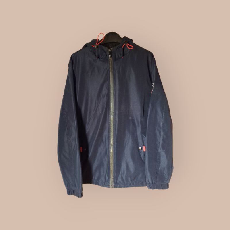 เสื้อกันลม Vogue AKG 247