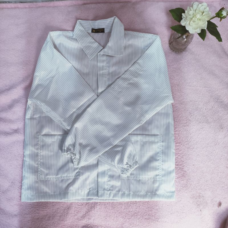 เสื้อกันไฟฟ้าสถิตย์แขนยาวคอปกเปิด / เสื้อห้องสะอาด