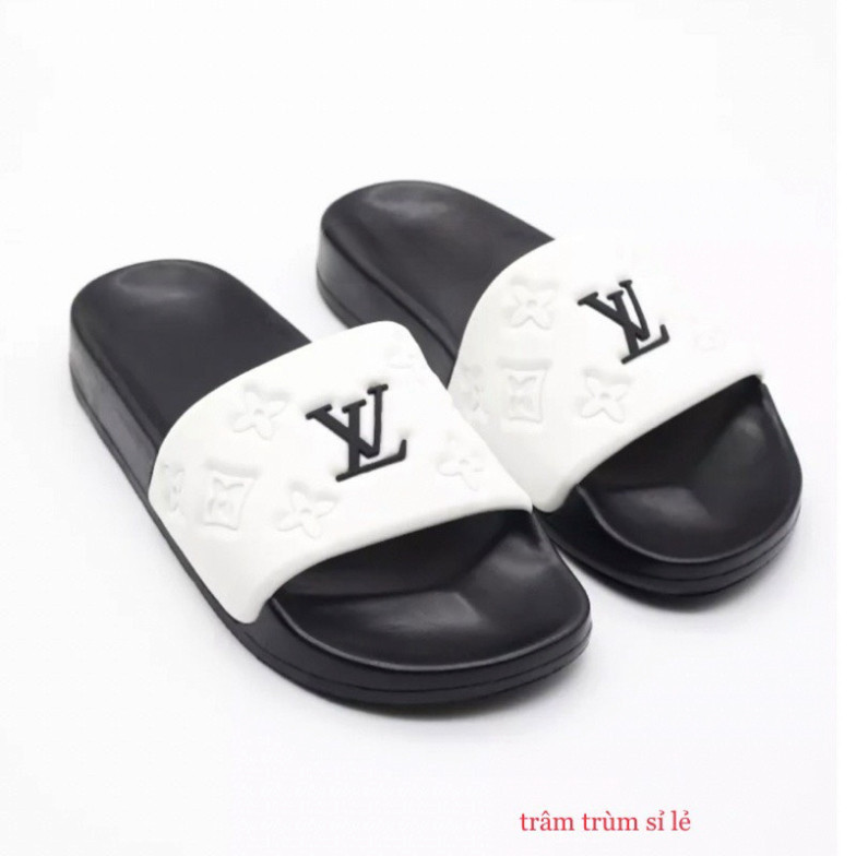 LV เลเวล รองเท้าแตะผู้ชายระดับแฟชั่นในสต็อกตั้งแต่ 38-43 89 34