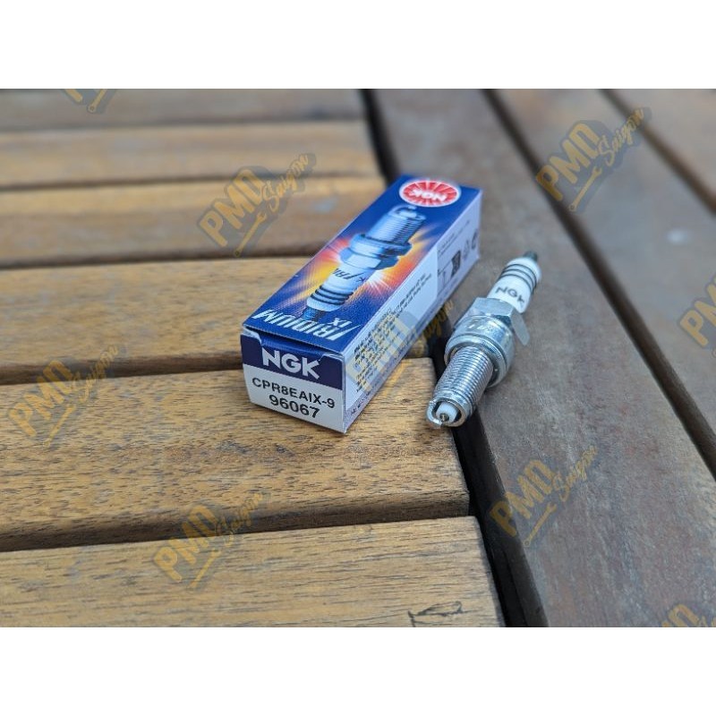 หัวเทียน NGK Iridium - CPR8EAIX - 9 (ขายาว)
