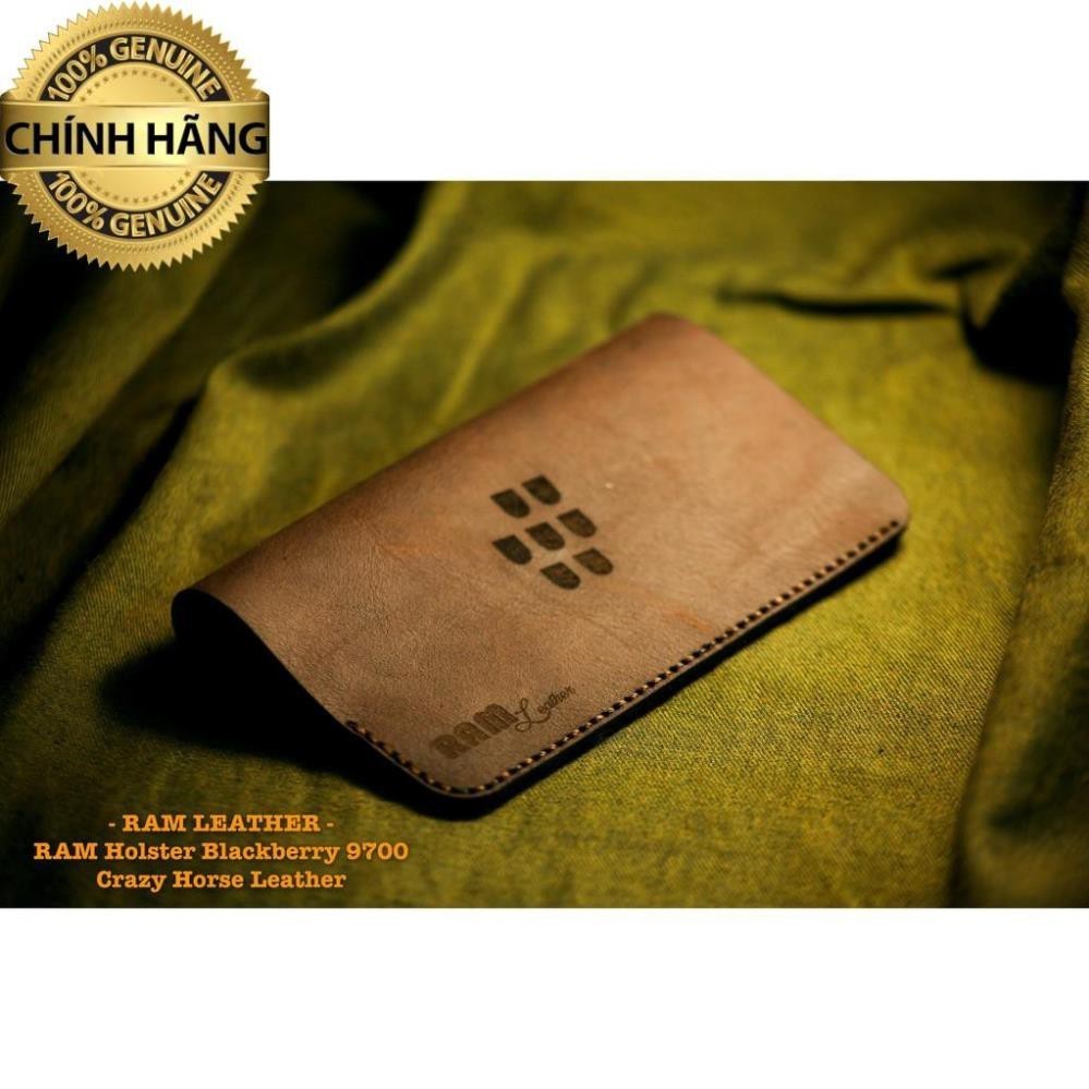 เคสหนังแว็กซ์ม้าหรูหรา BB 9700