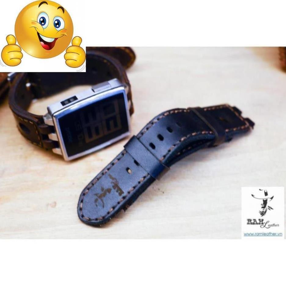 RM GENUINE COW LEATHER PEBBLE STEEL WATCH STRAP - สินค้าของแท้