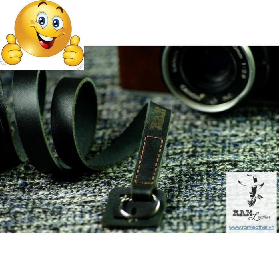 VINTAGE BLACK COW LEATHER CAMERA STRAP – RM A2 BLACK.