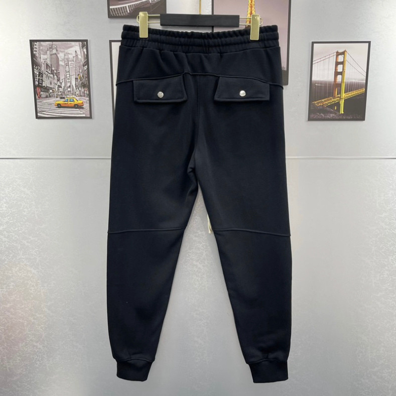 Obsess Amiri กางเกงจ็อกเกอร์ขายาวสําหรับผู้ชายพร้อมกระเป๋าสักหลาดและด้านหลังสีเงินสําหรับเด็กผู้ชายส
