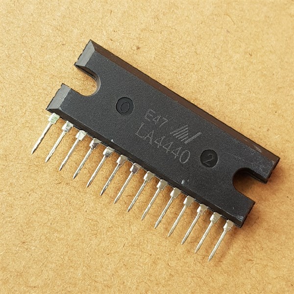 คุณภาพสูง LA4440 เครื่องขยายเสียง IC