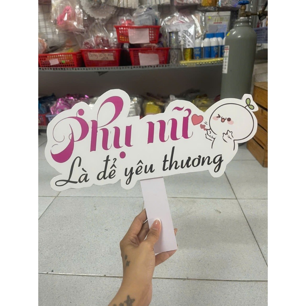 กระดาน Hastag - การถ่ายภาพมือถือของผู้หญิง/ Hastag 8-3, 20 ตุลาคม, วันสตรีสากล