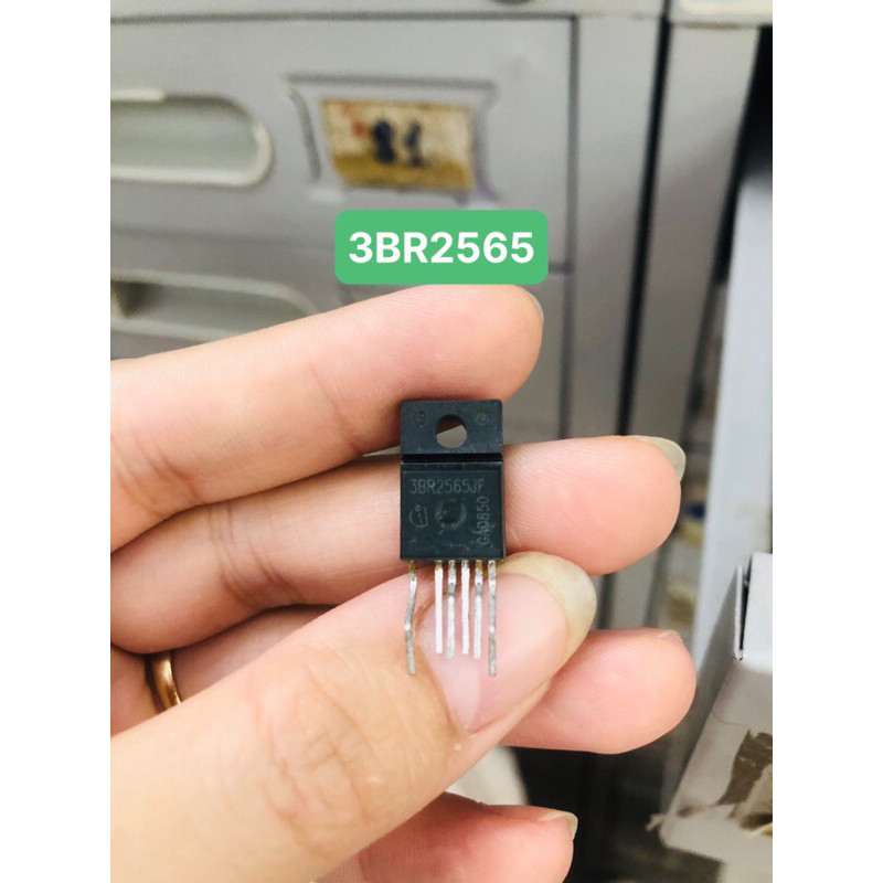 พลัง Ic 3BR2565 ถึง220