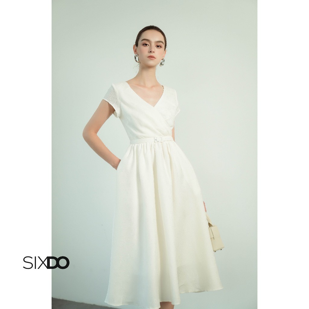 SIXDO Off White Brocade Flared Dress (Off White Brocade Flared Dress)