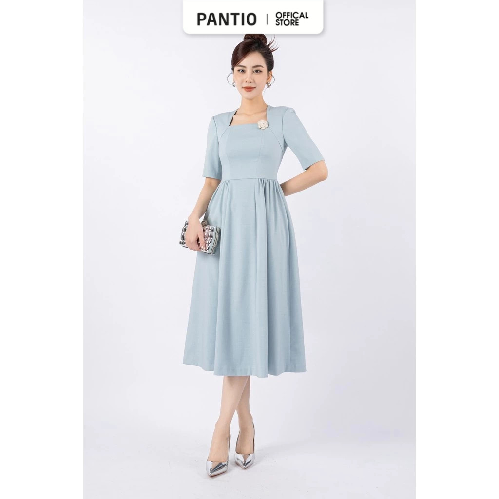 FDC14027 - ชุดเดรสสํานักงาน tulle Flared พร้อมซับใน habutai คอเหลี่ยม สะโพกจับจีบ แต่งด้วยเข็มกลัดดอ