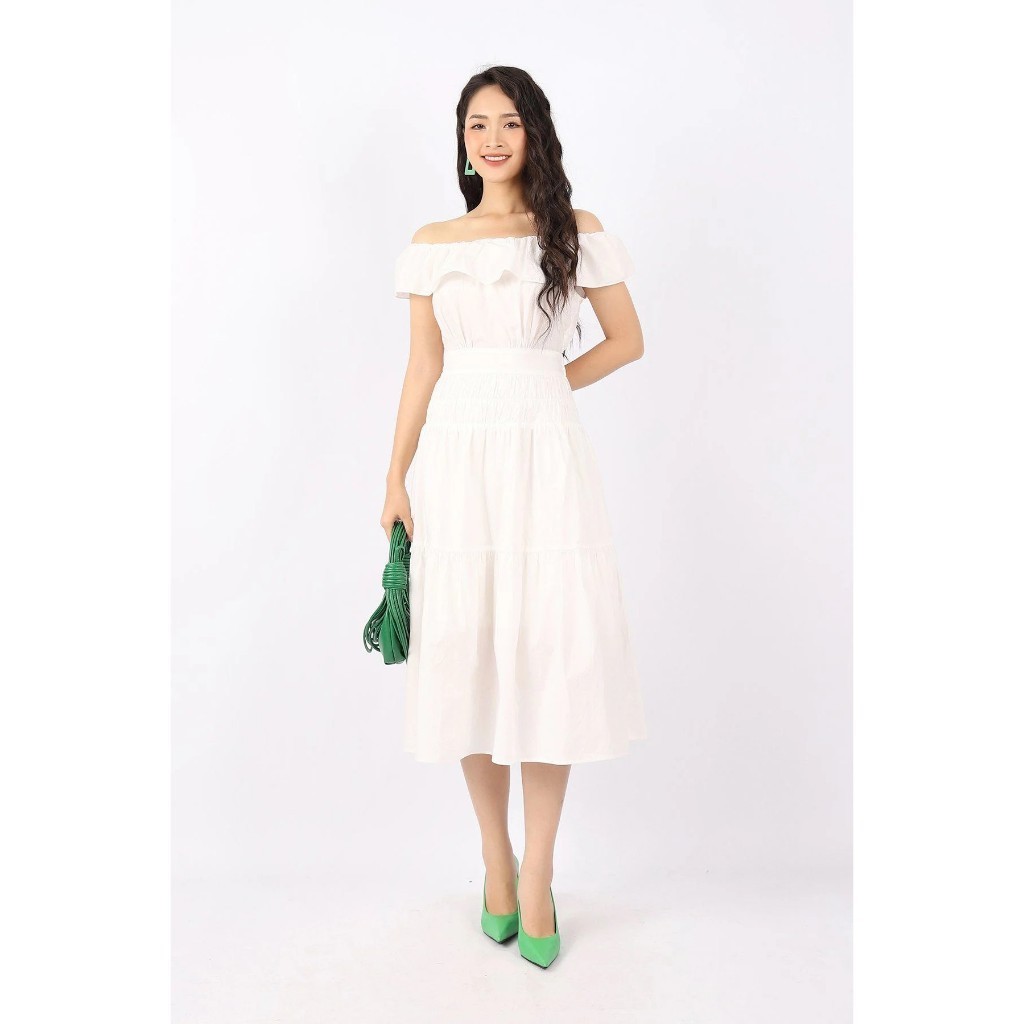 FDP33140 - เดรสสตรีทคอระบายเอวยางยืดและซิปหลัง - PANTIO