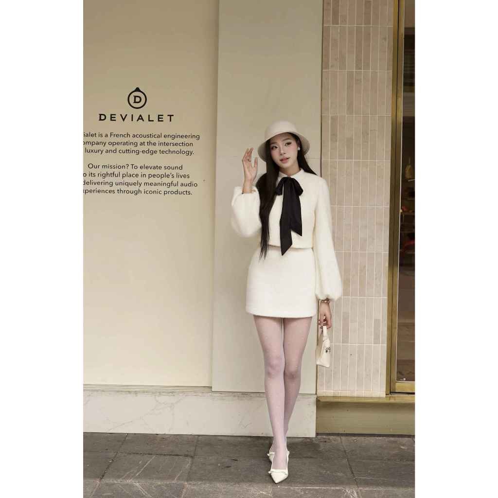 FKM9703 - เสื้อคลุมขนกระต่ายผู้หญิงแบบสั้นผูกโบว์ใหญ่ - JAN by PANTIO