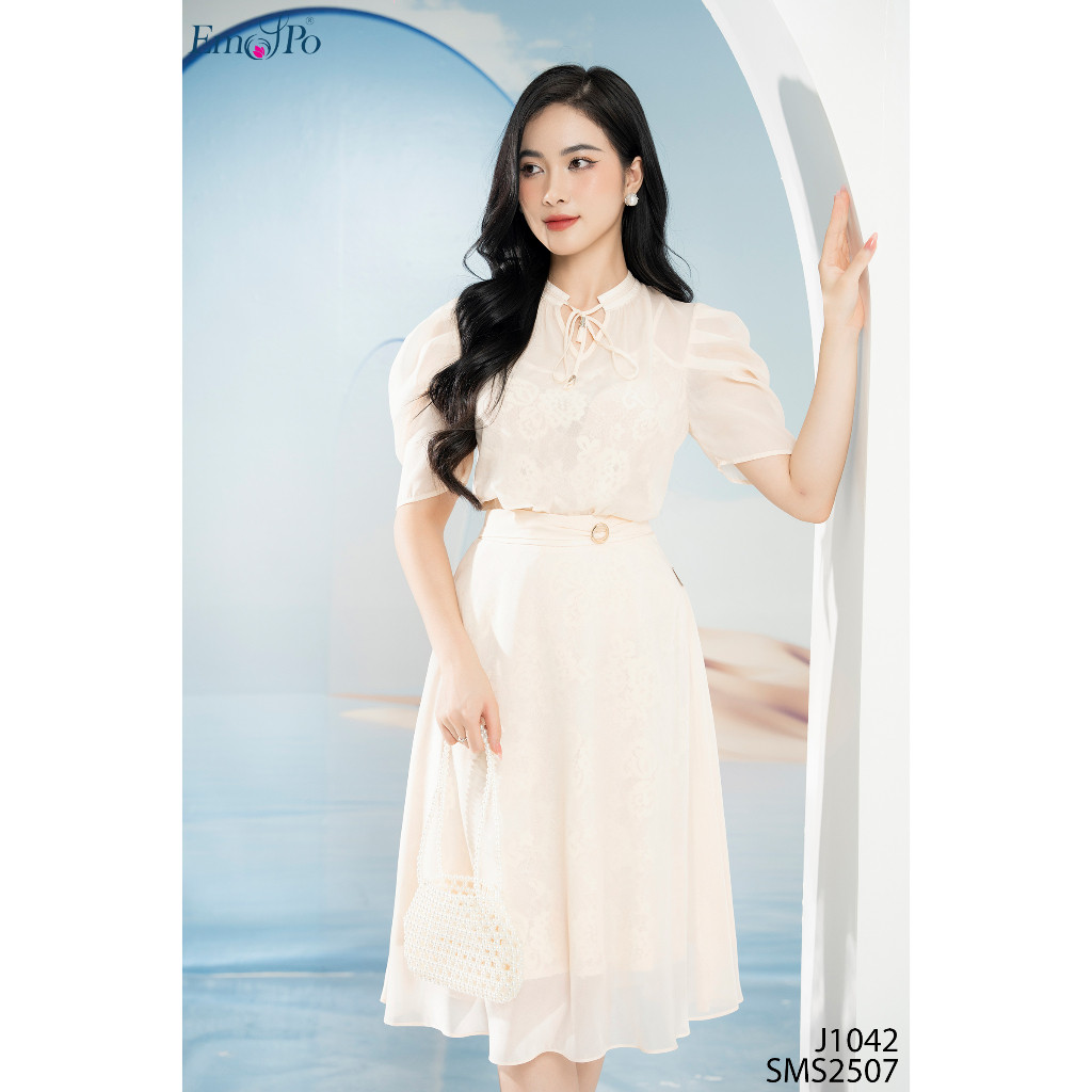 เสื้อคอปก 2F สําหรับผู้หญิง ผูกโบว์และแขนพัฟ EMSPO SMS2507 เซต j1042