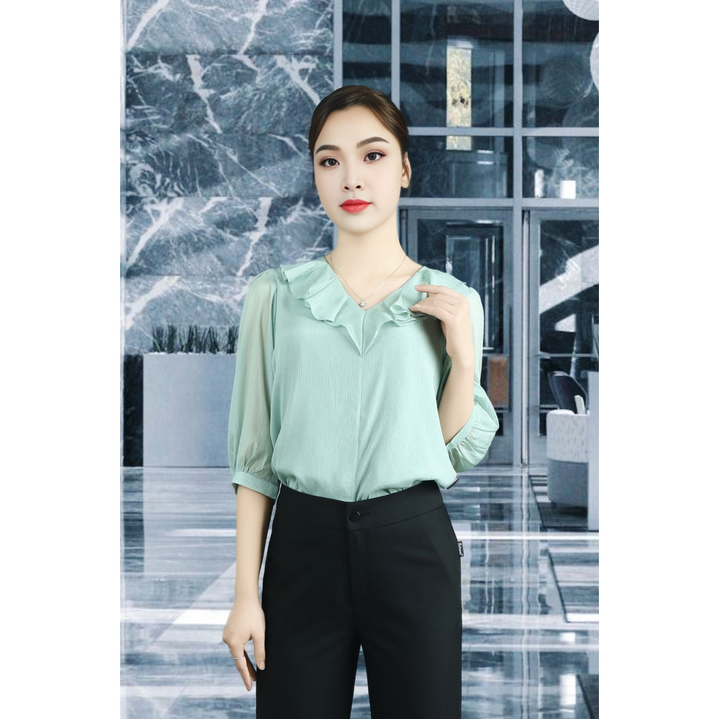ADB2241XNG เสื้อเชิ้ตแขนยาวผ้าไหมสีเขียวหยกปกคอเต่า