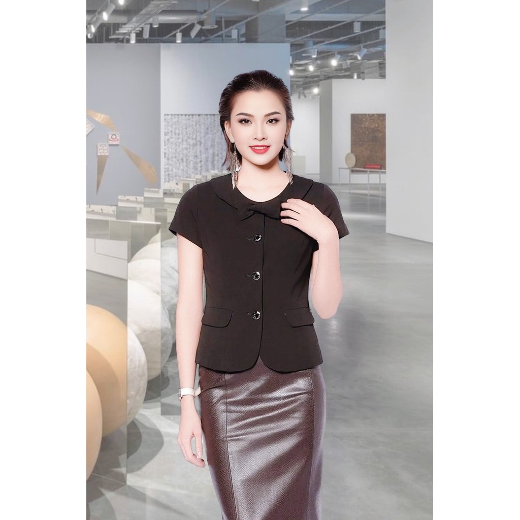 เสื้อ Journalist แขนสั้นสีดํา ปกบัว คอปกโบว์ ADH0883DE