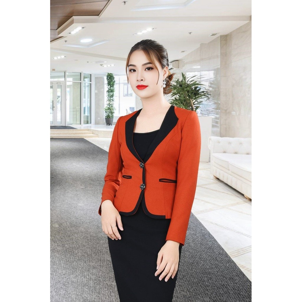 เสื้อกั๊กไหมพรมสีแดงพลัมแขนยาว 2 ชั้น 2 กระดุม คอปก และปก AVB010DM