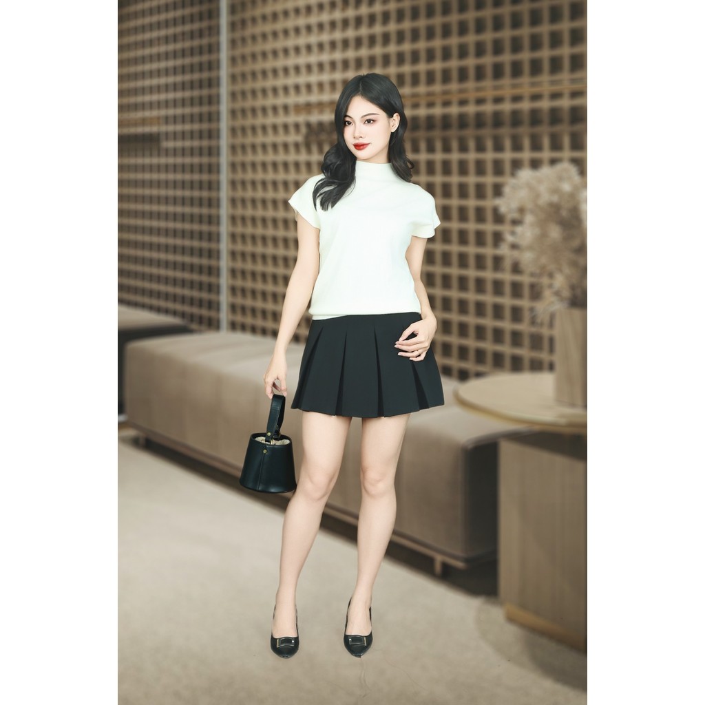 เสื้อสเวตเตอร์สีครีมแขนสั้นคอปก 3F ปาดไหล่ AL662KE