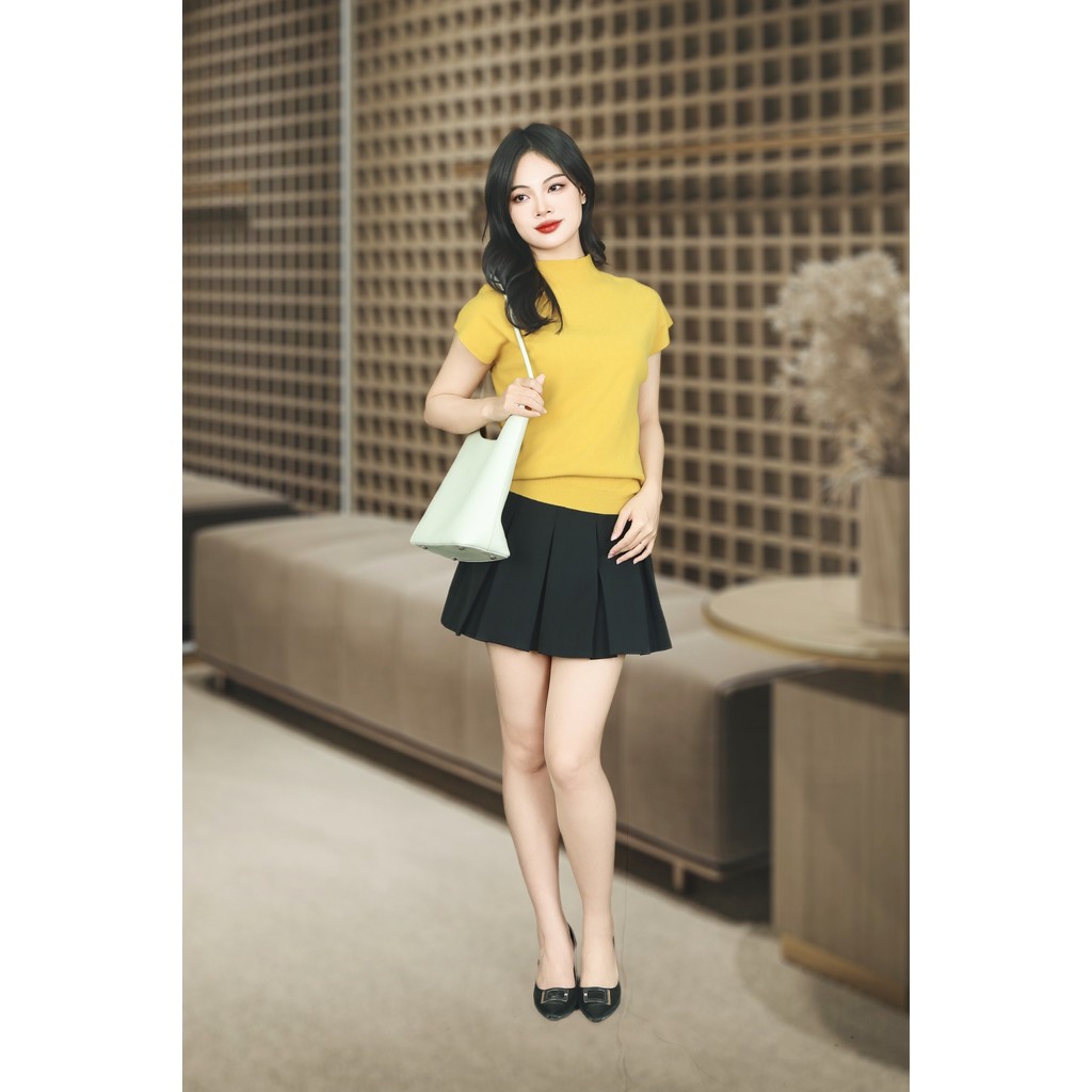 เสื้อสเวตเตอร์สีเหลืองแขนสั้นคอปก 3F ปาดไหล่ AL662VA